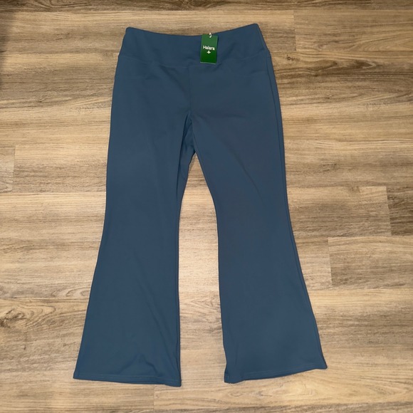 HALARA Pants - Halara High Waisted Flare Leggings Yoga Pants Blue Women's 1X NWT Stretch